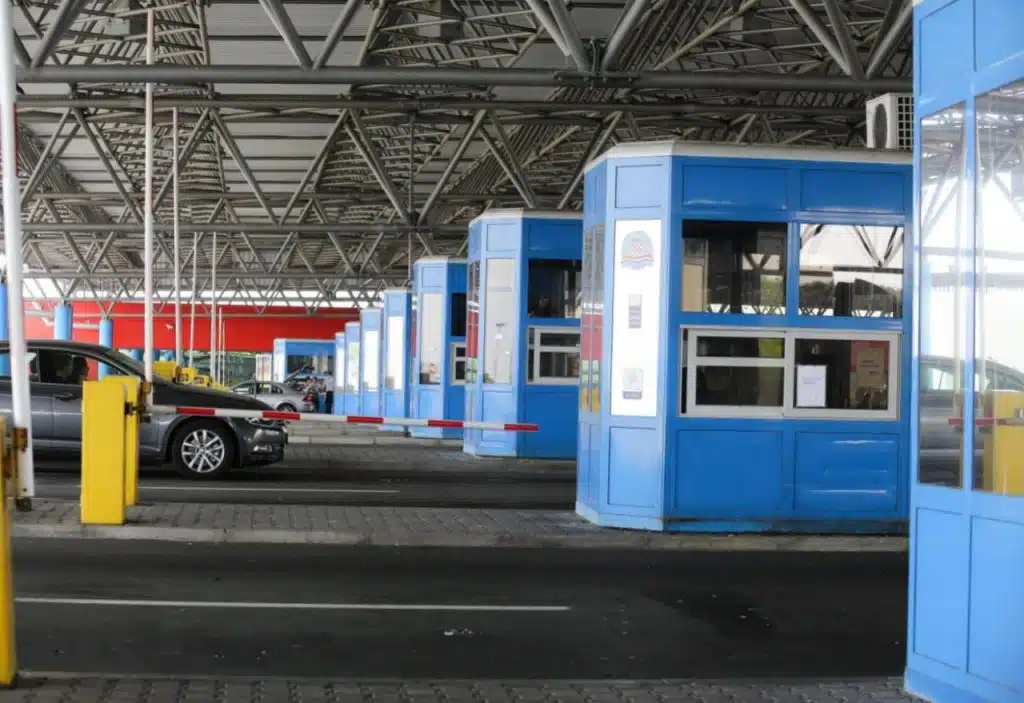 Neprijavljivanje turista iz BiH šokiralo na granici.