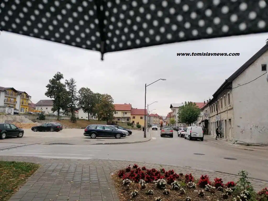 Ugodno je umjereno oblačno i hladno jutro u Tomislavgradu!