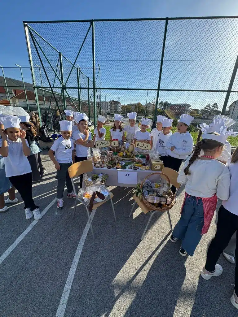 Dani kruha i zahvalnosti u OŠ Ivana Mažuranića u Posušju: Sav prikupljeni novac namijenjen humanitarnoj pomoći