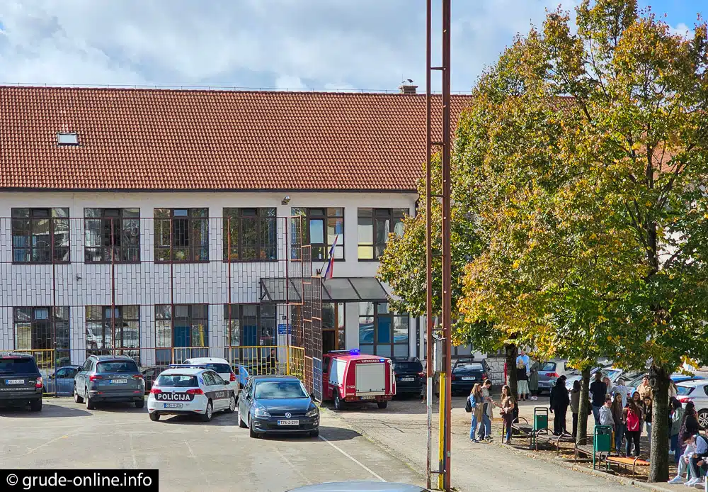 Incident sa suzavcem u grudskoj školi: Maloljetnička priznanja krivice