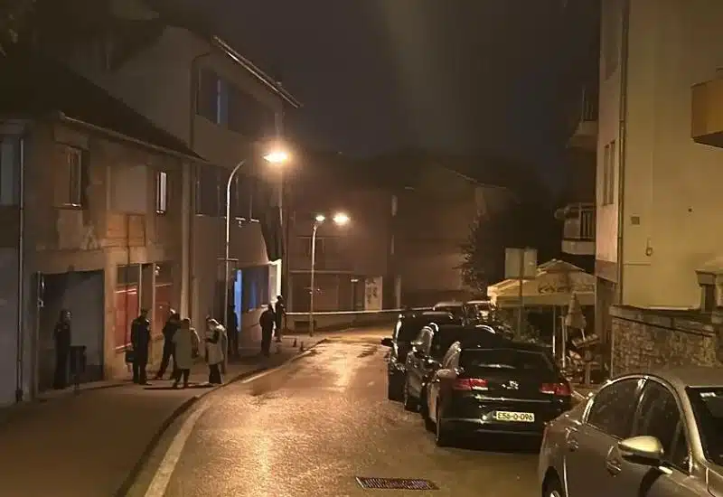 Teroristički napad u Krupi: Jedan policajac ubijen, drugi teško ranjen od strane maloljetnog napadača