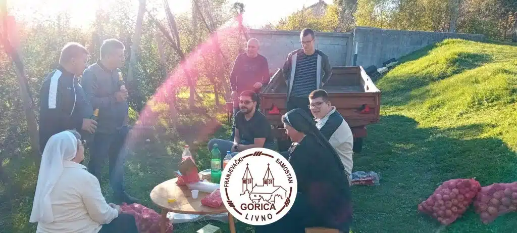 Livno / Gorički fratri pripremili zimnicu / FOTO