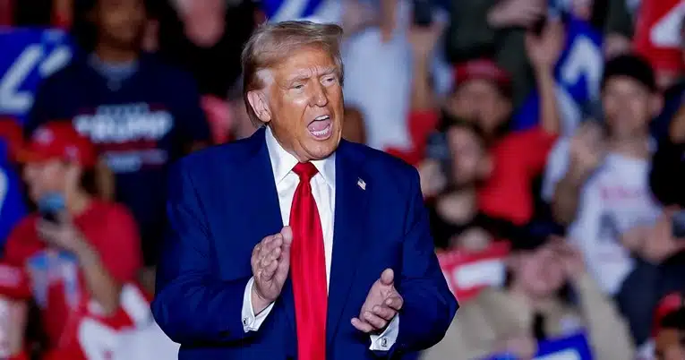 Donald Trump je novi predsjednik SAD-a