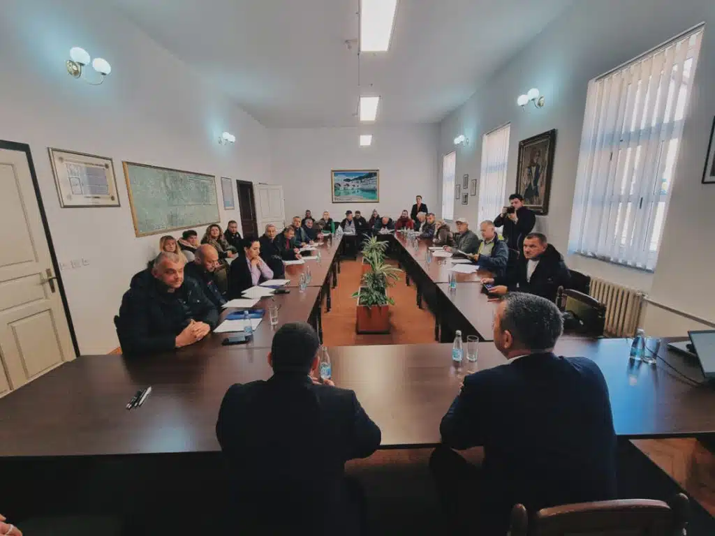 Po 100.000 KM za obitelji koje su pretrpjele totalnu štetu nakon poplava