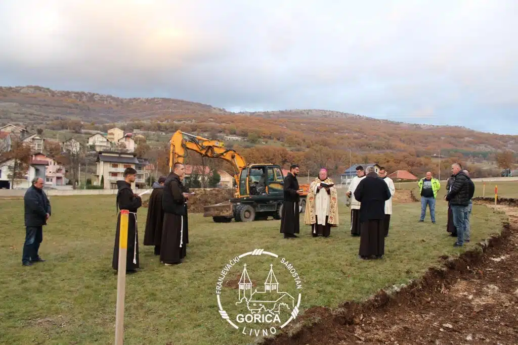 VIDEO / U blizini samostanske crkve na Gorici kod Livna gradi se Križni put