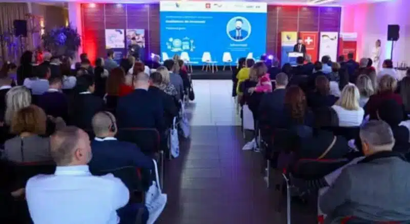 Završena međunardna konferencija o strukovnom obrazovanju „Kvalitetom do izvrsnosti“, sudjelovali i predstavnici Ministarstva znanosti, prosvjete, kulture i športa HBŽ