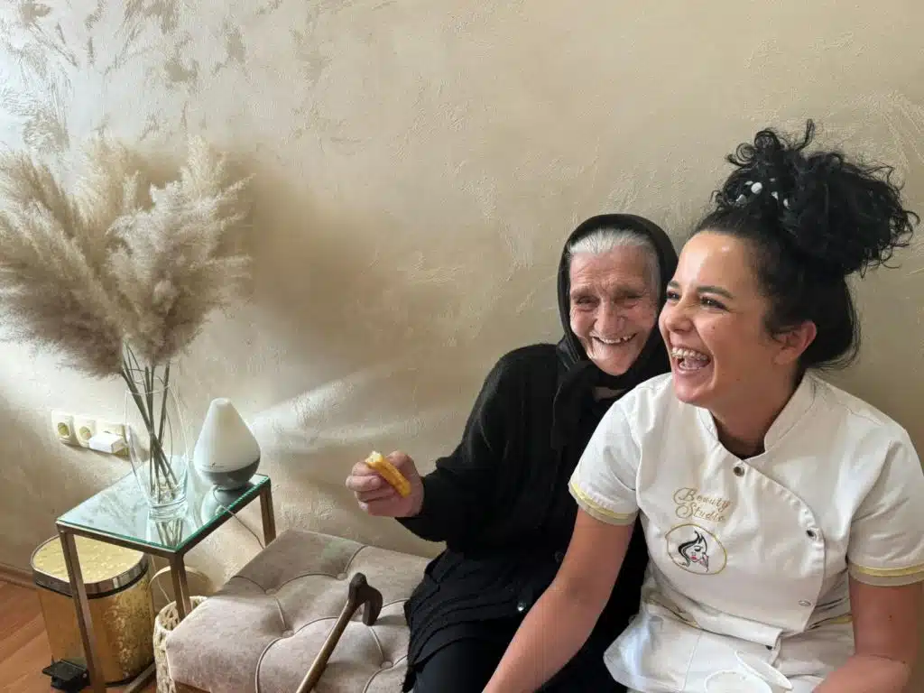 U tomislavgradski salon ljepote “Beauty studio M” došla i 85-ogodišnja baka!