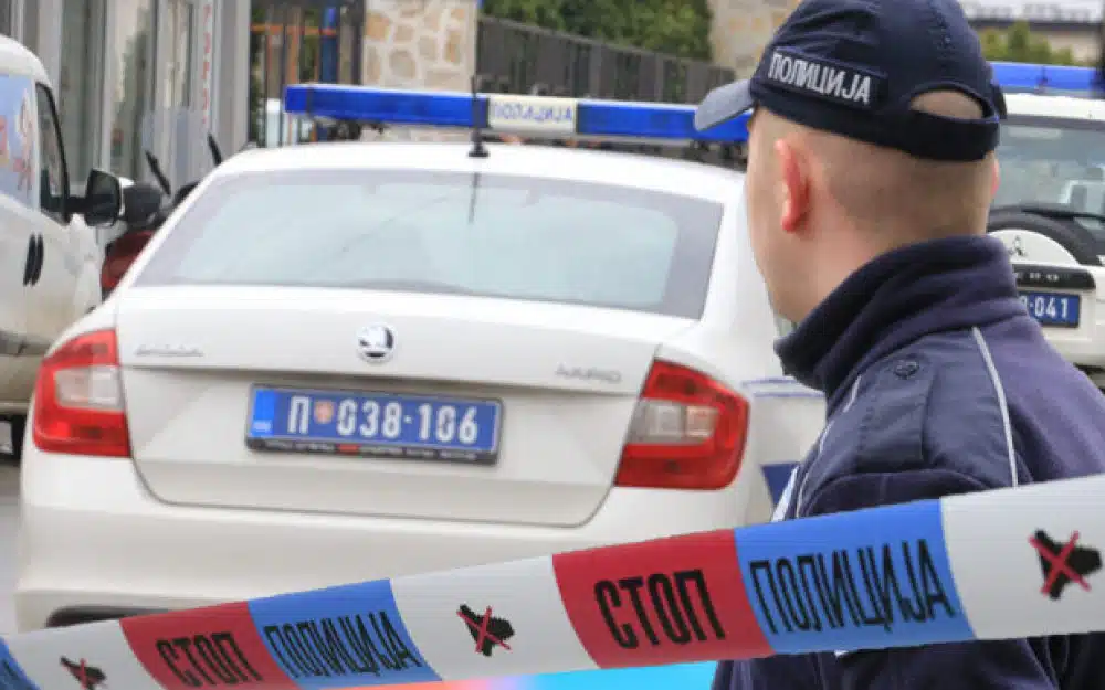 Srbija: Vršnjaci pretukli djevojčicu (9), otac je na rukama donio do Doma zdravlja