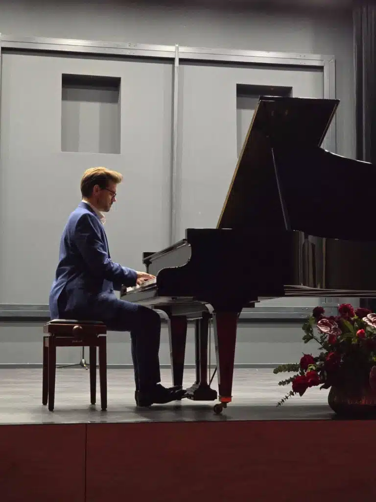 Održan klavirski recital u Kulturnom centru