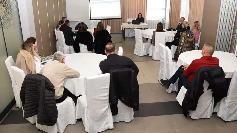 U sklopu Projekta MEG II održana obuka za vijećnice i vijećnike