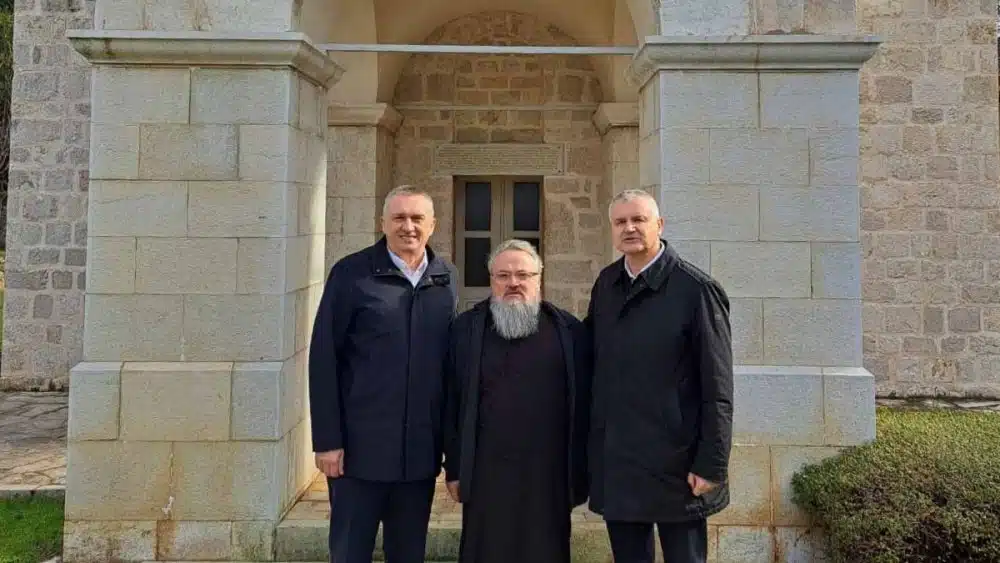Načelnik Radišić i predsjednik Jerkić posjetili manastir Žitomislić