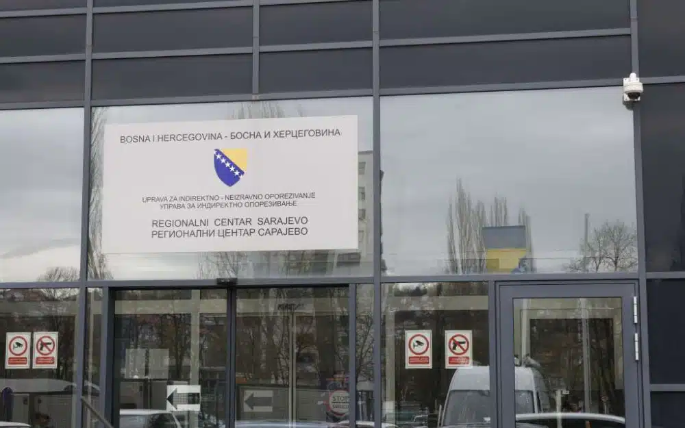 Uprava za neizravno oporezivanje traži više djelatnika na području BiH, objavljene i plaće