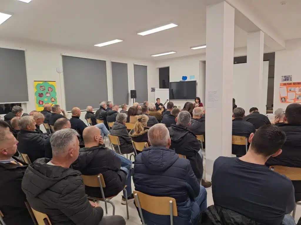 U Grudama predstavljen roman Kreni! Anite Martinac