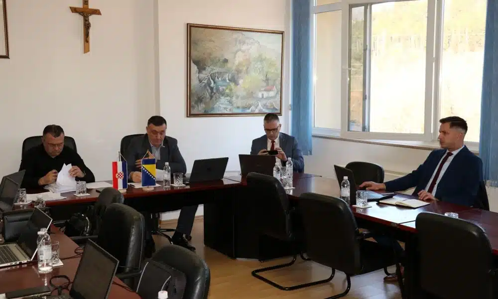 Vlada ŽZH izdvojila 300.000 KM za branitelje, povećane i egzistencijalne naknade
