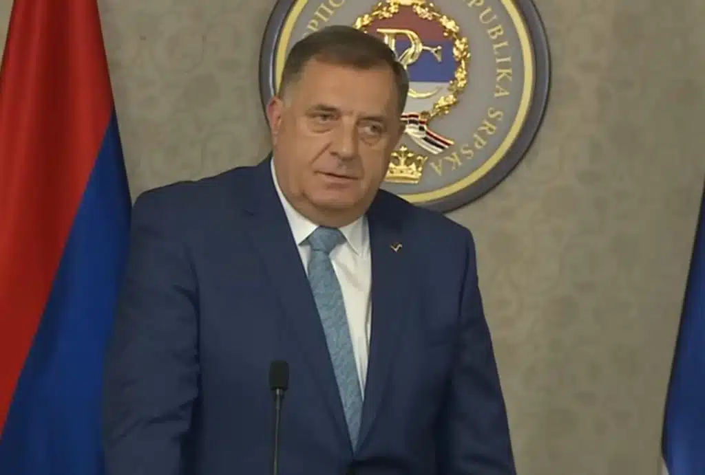 Zatražena međunarodna tjeralica za Dodikom i Stevandićem, čeka se odobrenje Interpola