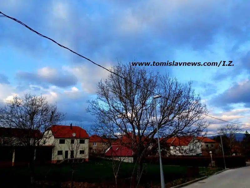 DOBRO vam umjereno vedro i hladno jutro iz Tomislavgrada!