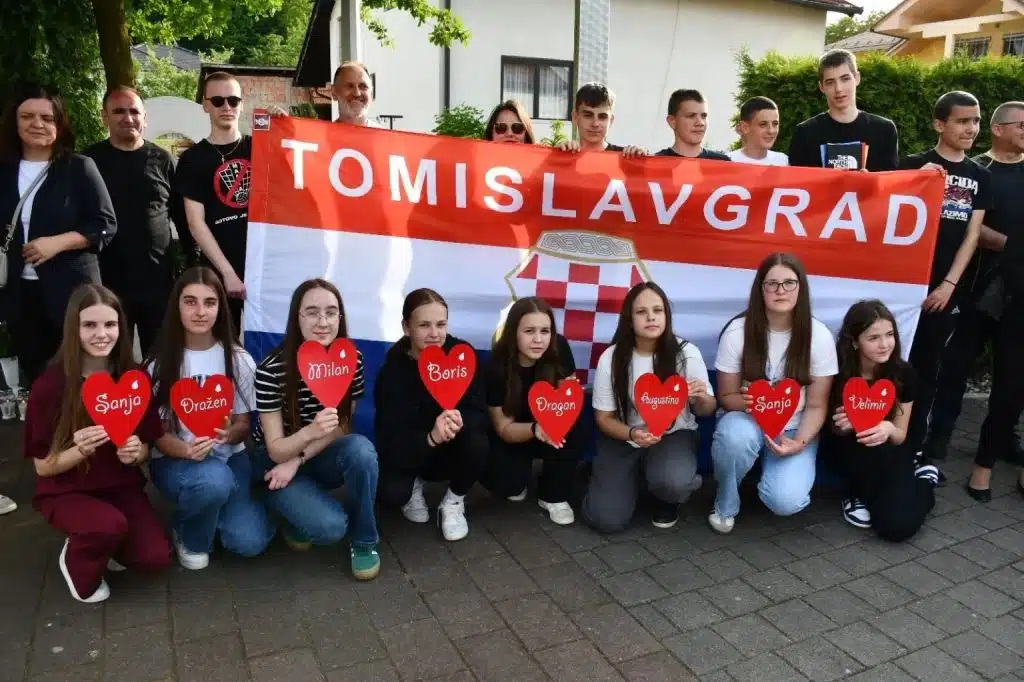 Učenici iz Tomislavgrada posjetili Galicu, Prahulje, Novu Bilu i Križančevo Selo: Lekcija iz povijesti i herojstva!