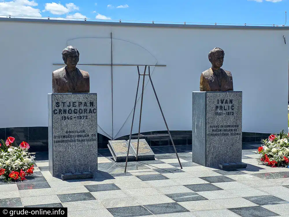 FOTO: U Sovićima svečano otkriven spomenik „Svetigora“