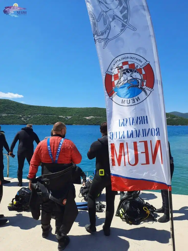 FOTO: Održana eko-akcija čišćenja čišćenja Neumskog podmorja