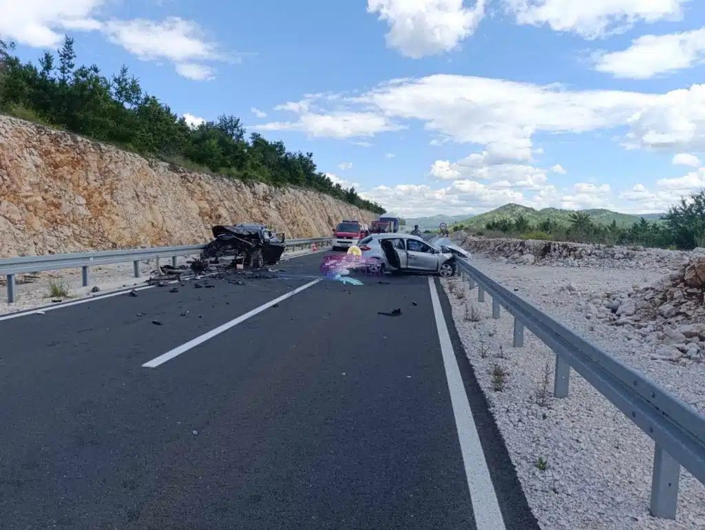 Reakcije svjedoka s mjesta prometne nesreće u Crnoglavu: “U ovakvim situacijama ljudi se oslone na ljude “