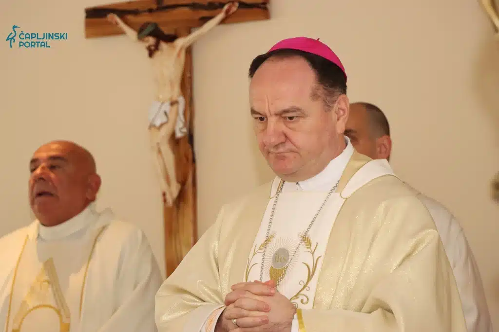VIDEO | Biskup Petar Palić: ”Crkva treba hrabrog, ali suosjećajnog papu”