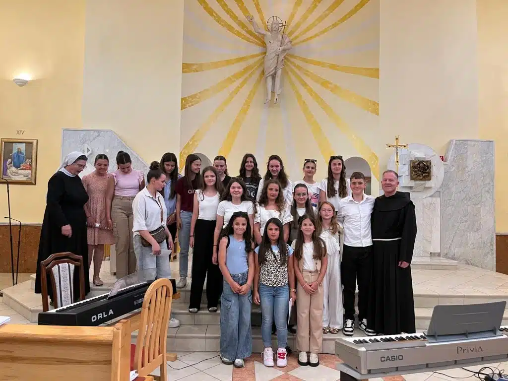 Koncert djece i zborova u Šujici oduševio publiku
