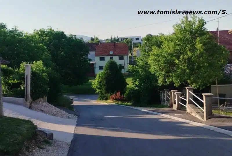 DOBRO vam vedro i vjetrovito jutro iz Tomislavgrada!