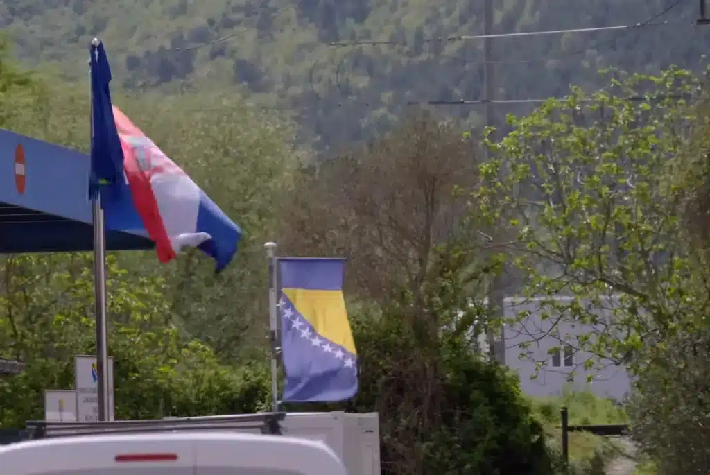 Od ponedjeljka policija iz triju država bit će na granicama Hrvatske s BiH