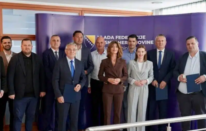 POTPISAN Sporazum o financiranju izgradnje i sanacije cesta u općini Tomislavgrad s Federalnim ministarstvom prometa i komunikacija