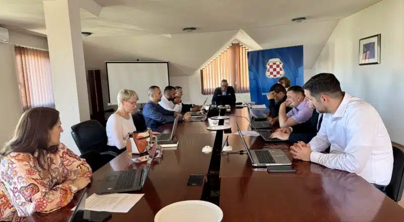 Vlada HBŽ: Uskoro sanacija ceste Tomislavgrad – Lipa, ukupna vrijednost projekta skoro milijun maraka