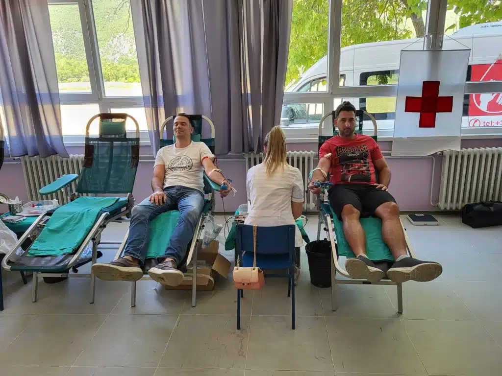 FOTO | U Trebižatu započela akcija dragovoljnog darivanja krvi: Plemenita tradicija HKUD-a “Seljačka sloga”