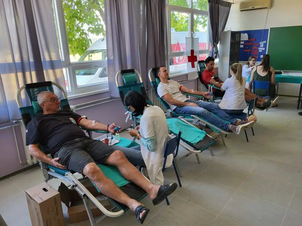 FOTO | Trebižat: Prikupljeno 26 doza krvi; nagrađeni Čapljinci s najviše darivanja krvi