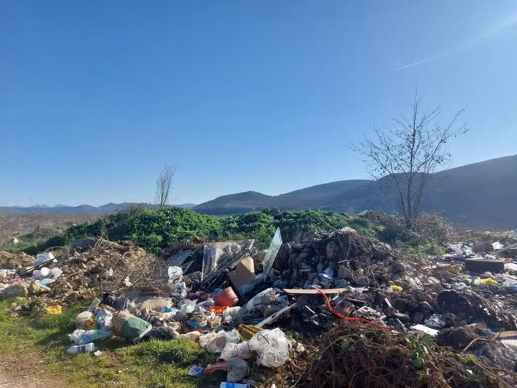 FOTO | Kraj divljim deponijama na vidiku: Opličići korak bliže čistijoj budućnosti