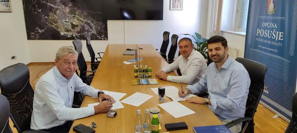 Počinje natkrivanje južne tribine stadiona Mokri Dolac