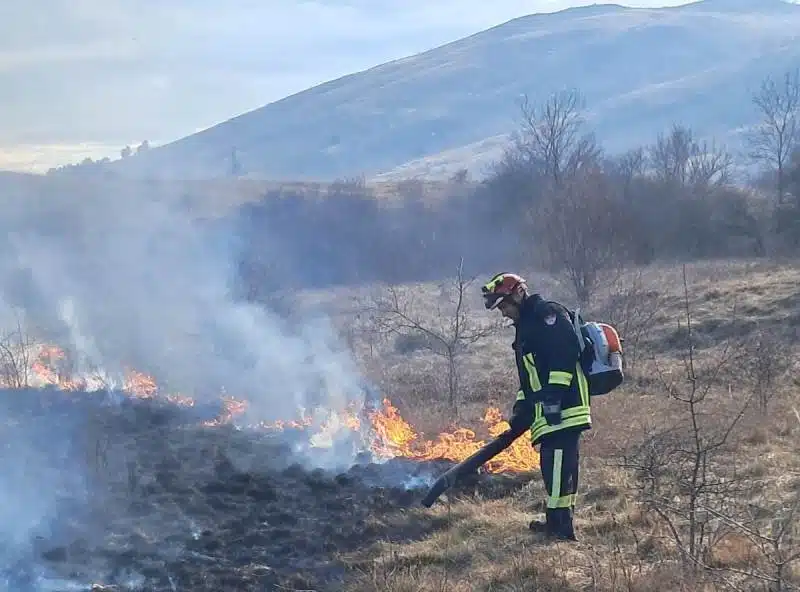 POŽARI u Tomislavgradu i Drvaru: Tri osobe sankcionirane zbog paljenja vatre na otvorenom