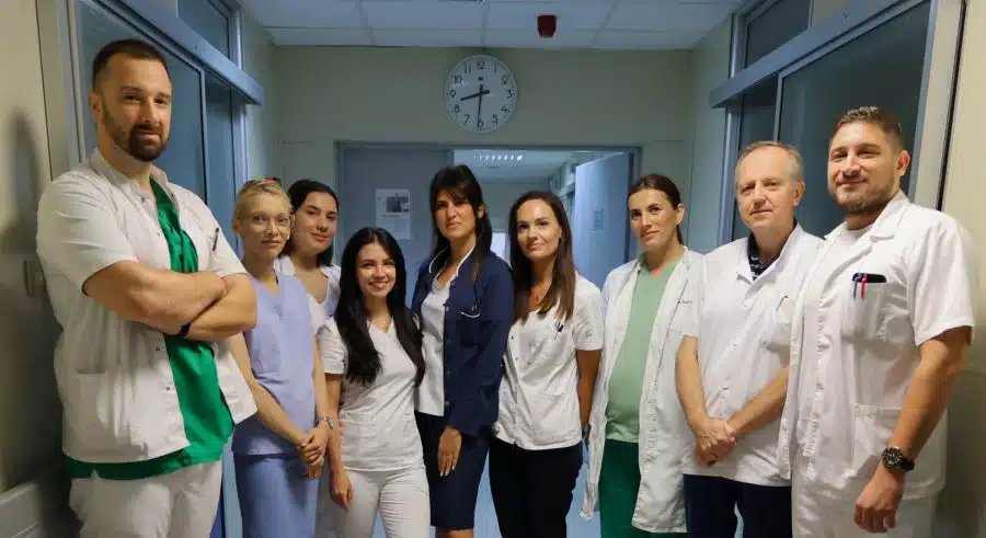 SKB Mostar prva u regiji koristi FluoBeam koji donosi novu eru u plastičnoj i rekonstruktivnoj kirurgiji – Sveučilišna klinička bolnica Mostar