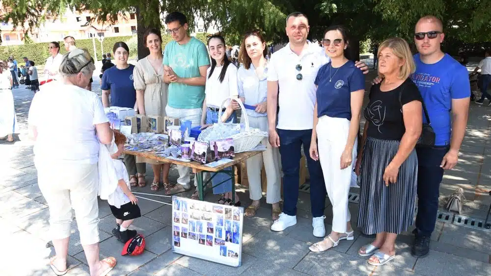 U Međugorju održan sajam suvenira koje izrađuju osobe s invaliditetom i djeca s teškoćama u razvoju