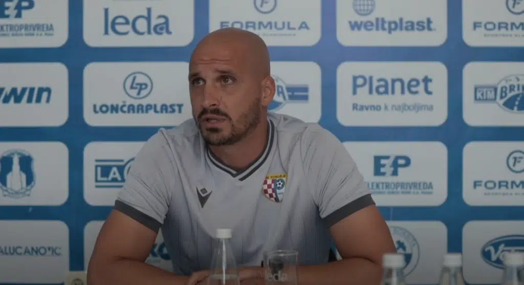 VIDEO Maksimović poslao jasnu poruku: Ne zanimaju me suci, fokus je na igri