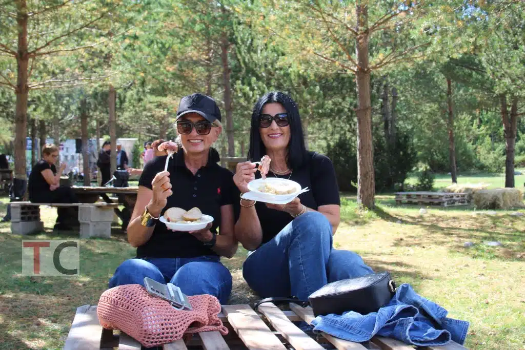 Otvoren trodnevni Gastro festival Blidinje 2025. (foto/video)