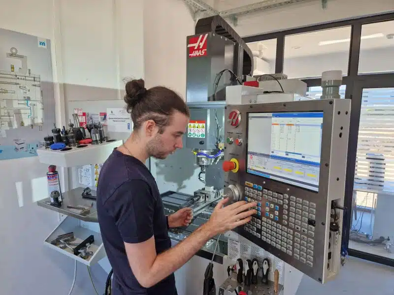 Tehnološki park Posušje: Javni poziv za obuku za CNC programera/operatera