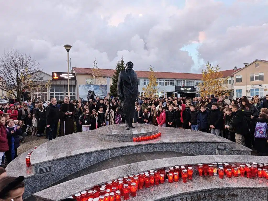 I u mom gradu i u mom selu Vukovar i Škabrnja svijetle (foto/video)