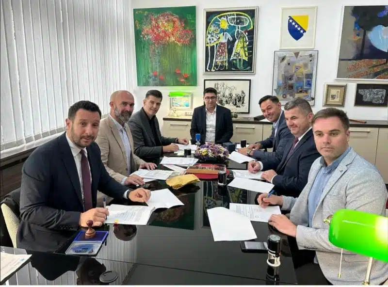 POTPISANI ugovori s korisnicima Kapitalnog transfera – Izgradnja, adaptacija i rekonstrukcija športske infrastrukture i institucija kulture