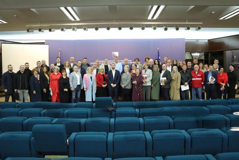 POTPISANI ugovori vrijedni 3,85 miliona KM za jačanje socijalne zaštite u FBiH, sredstva dodijeljena i Staračkom domu Tomislavgrad