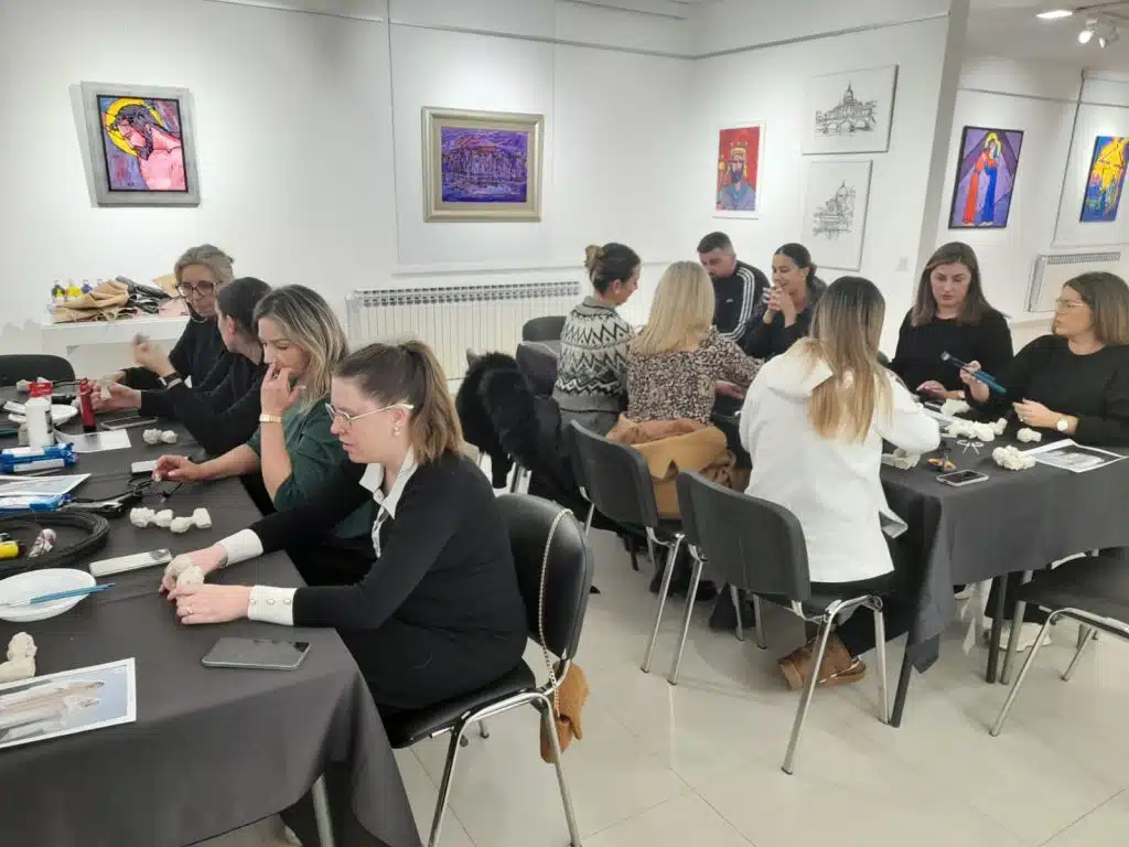 Večer stvaranja u duhu svetoga Franje: Održana radionica „Rukama stvorova: jaslice“