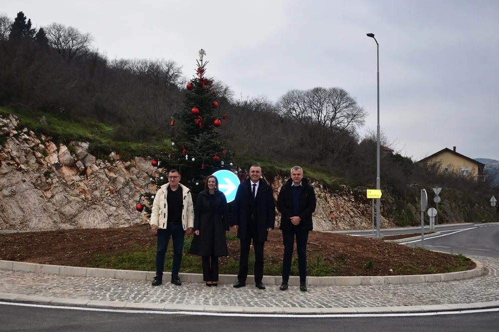 FOTO | Završen kružni tok i raskrižje u Gabeli – pogledajte kako izgleda