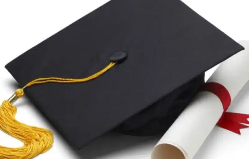 JAVNI NATJEČAJ za dodjelu studentskih stipendija Općine Tomislavgrad redovitim studentima za akademsku 2025./2026. godinu.
