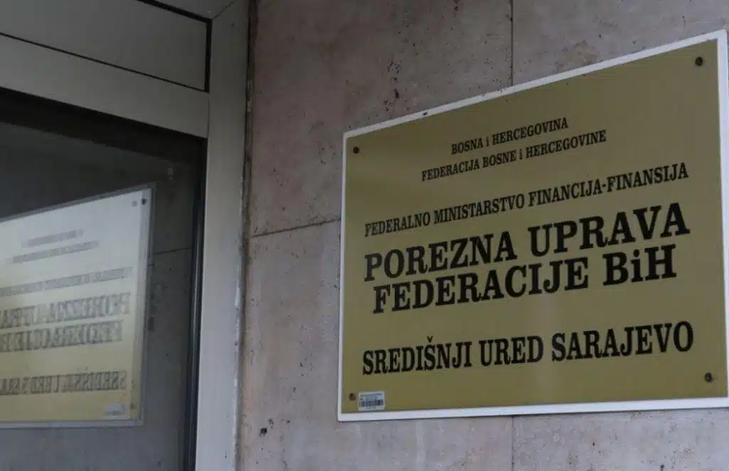 Porezna uprava FBiH: Zapečaćeno 19 objekata, 301.700 KM kazni