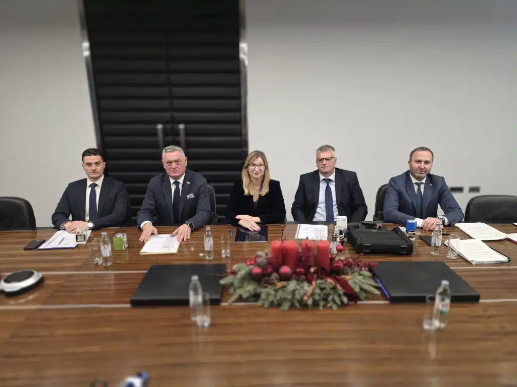 Potpisan Ugovor o dodjeli bespovratnih sredstava u iznosu od 255.000 eura za projekt „Poticaj gospodarskom razvoju Hercegbosanske županije“