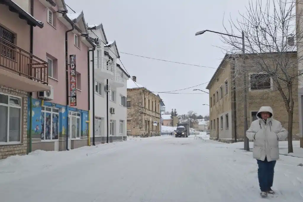 Tomislavgrad danas: Ponovno u zimskom ruhu (foto)