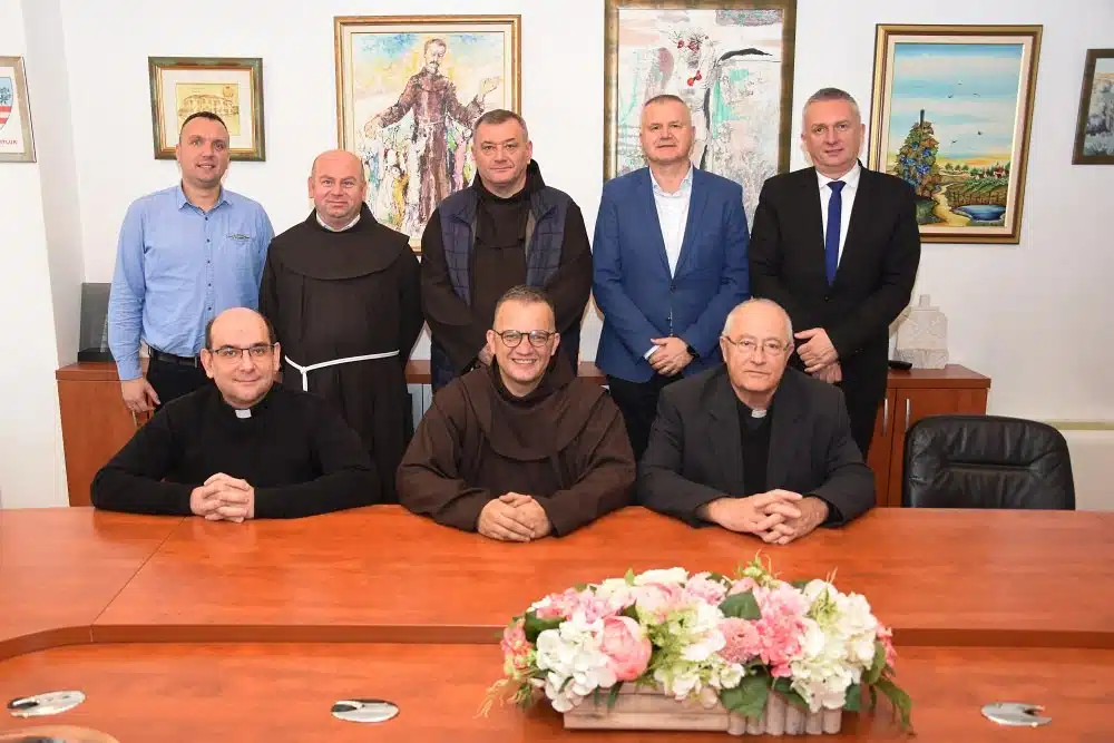 Čelnici Općine Čitluk i župnici Broćanskog dekanata održali tradicionalni godišnji sastanak